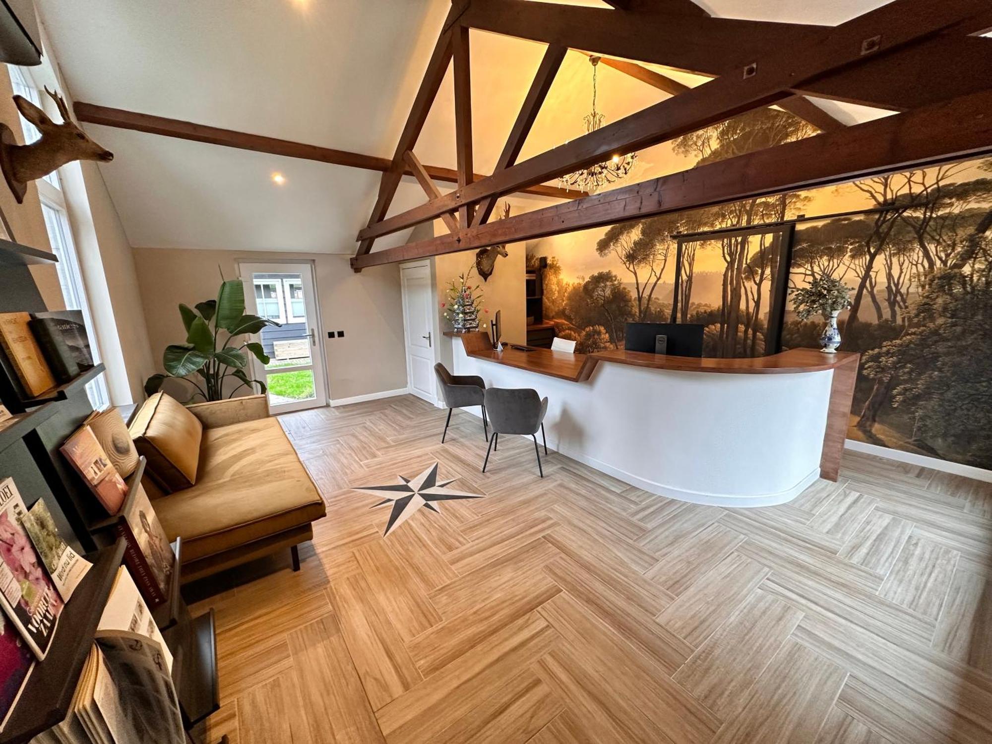 Wellness Tuin - Ultieme Partner Beleving - St Hubertus Suite Met Jacuzzi ,Openhaard, Prive Hottub En Prive Sauna In Jachthut Stijl Horst Exterior photo